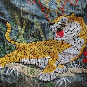 Antik Denim w32. Acid Washed Tiger Dragon Jean